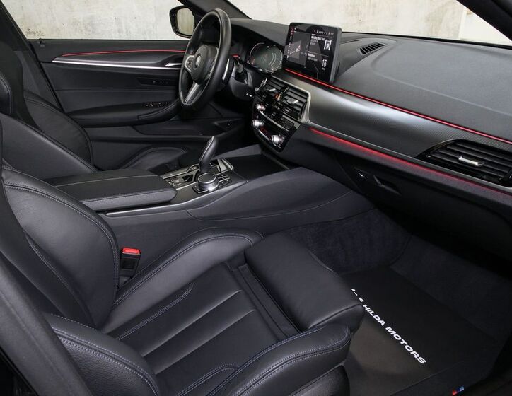 BMW Řada 5 13