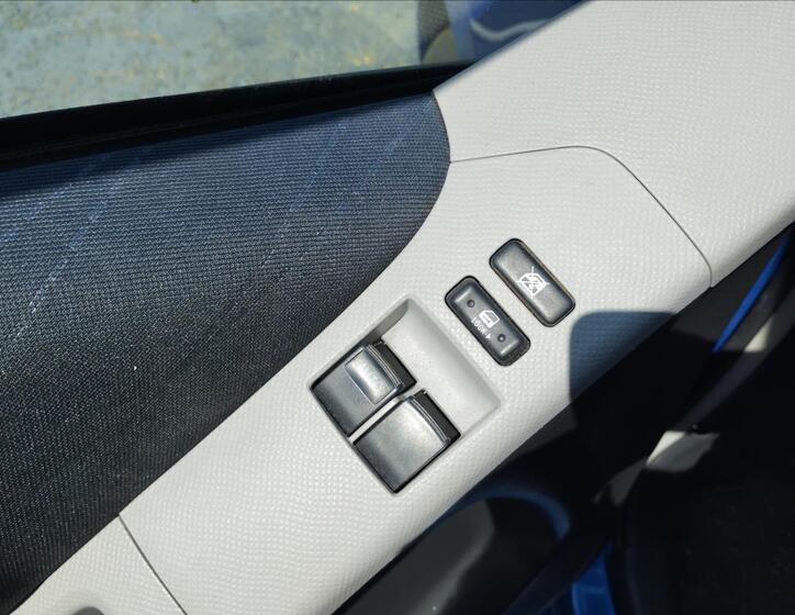 Toyota Yaris 15