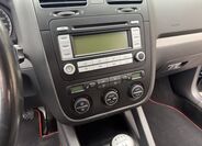 Volkswagen Golf 9