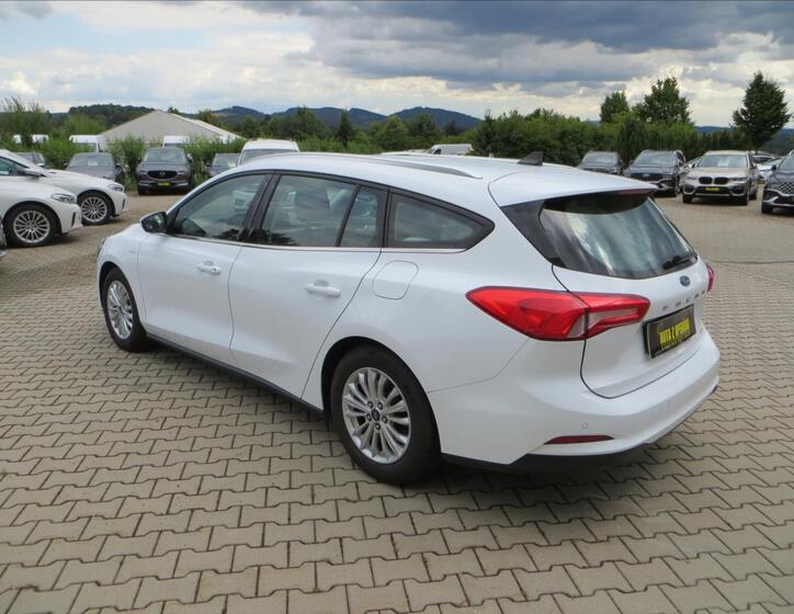 Ford Focus 5