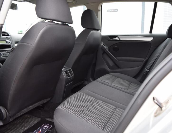 Volkswagen Golf 18