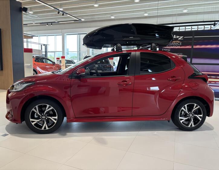 Toyota Yaris 4