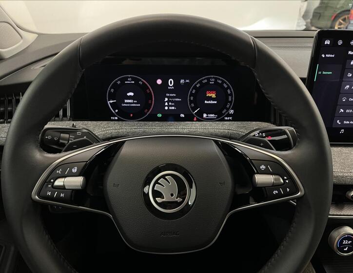 Škoda Superb 15