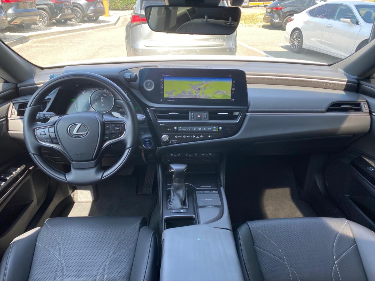 Lexus ES 300h