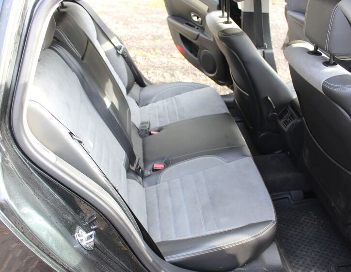 Renault Laguna 24