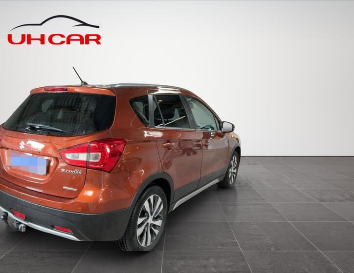 Suzuki SX4 S-Cross 4