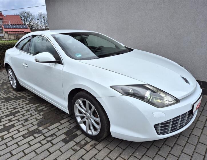 Renault Laguna 9