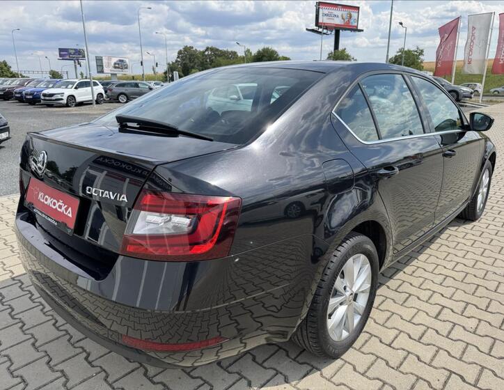 Škoda Octavia 6