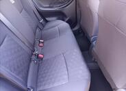 Toyota Yaris 9