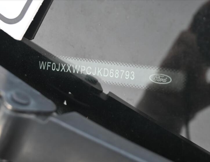Ford S-MAX 4