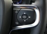 Volvo XC40 12