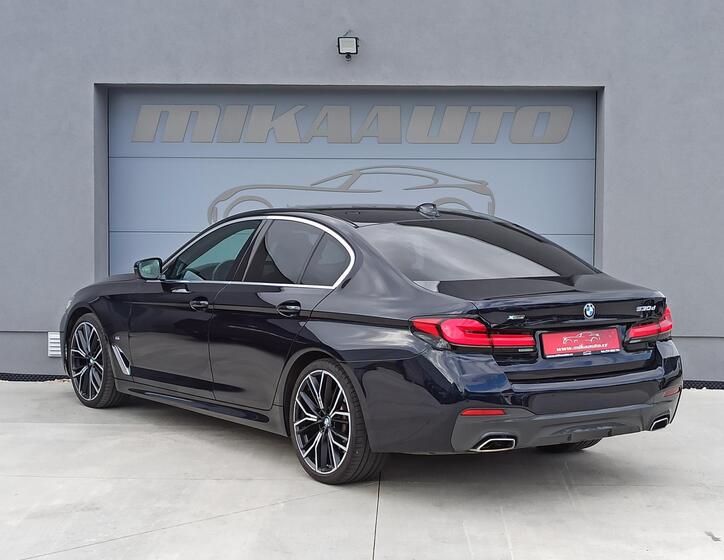 BMW Řada 5 7