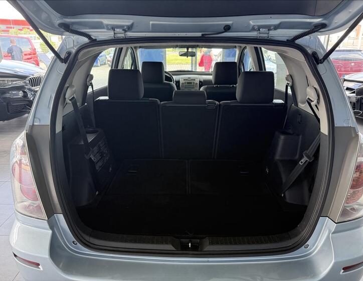 Toyota Corolla Verso 20