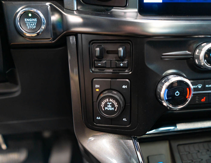 Ford F-150 28