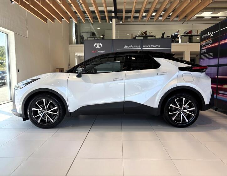 Toyota C-HR 7