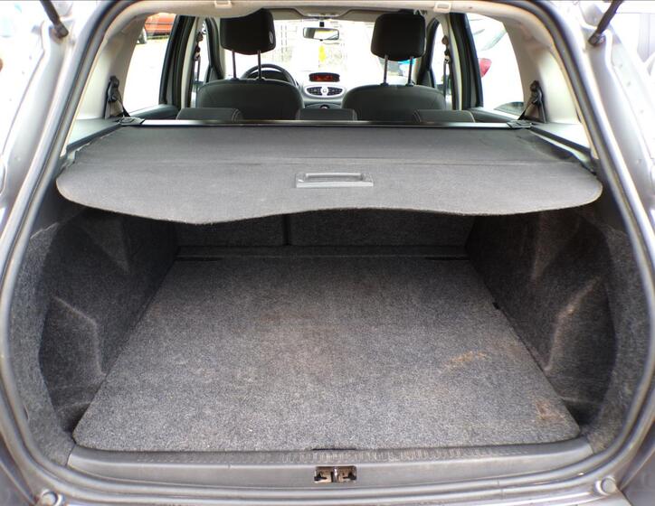 Renault Clio 16