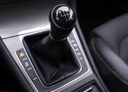 Volkswagen Golf 29
