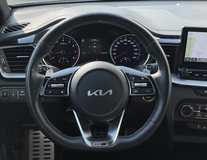 KIA ProCeed 8
