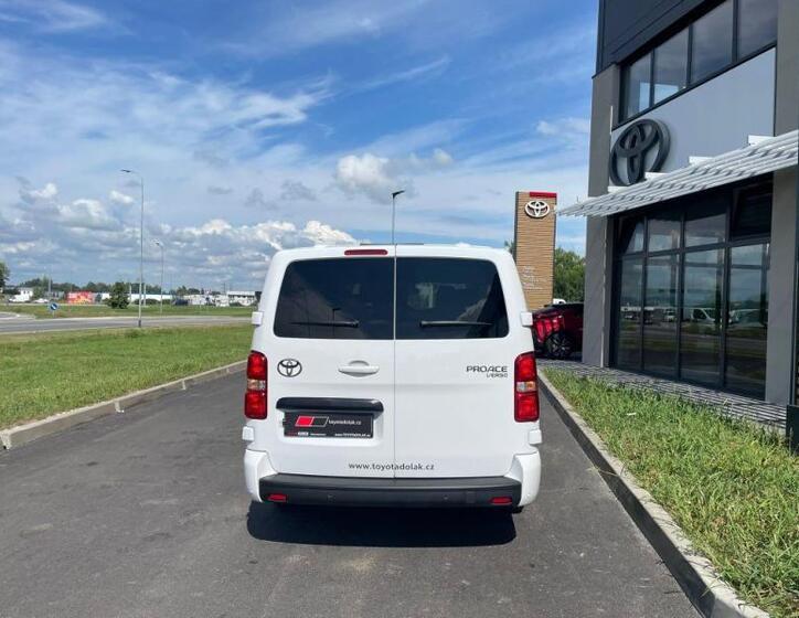 Toyota ProAce Verso 7