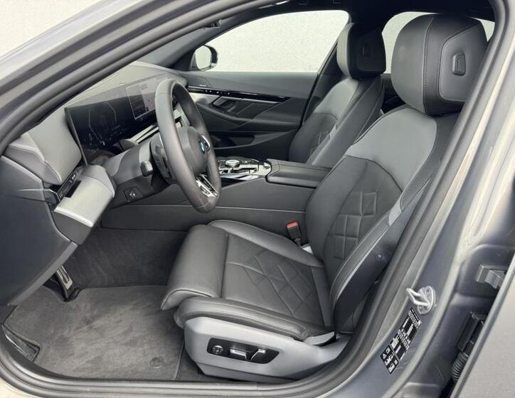 BMW Řada 5 6