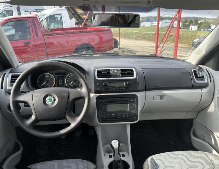 Škoda Roomster 17
