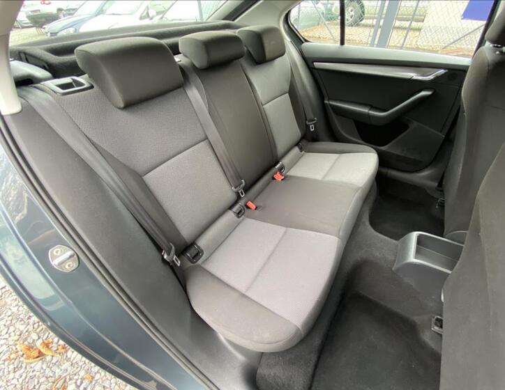 Škoda Octavia 33