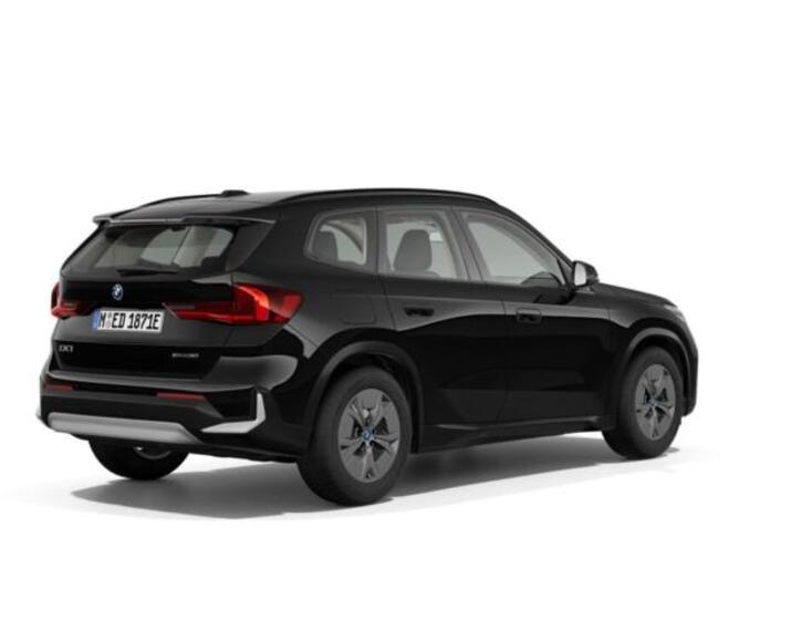 BMW iX1 2