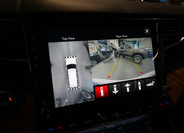 Jeep Grand Wagoneer 33