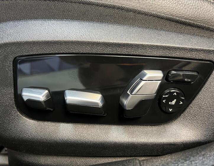 BMW Řada 5 32