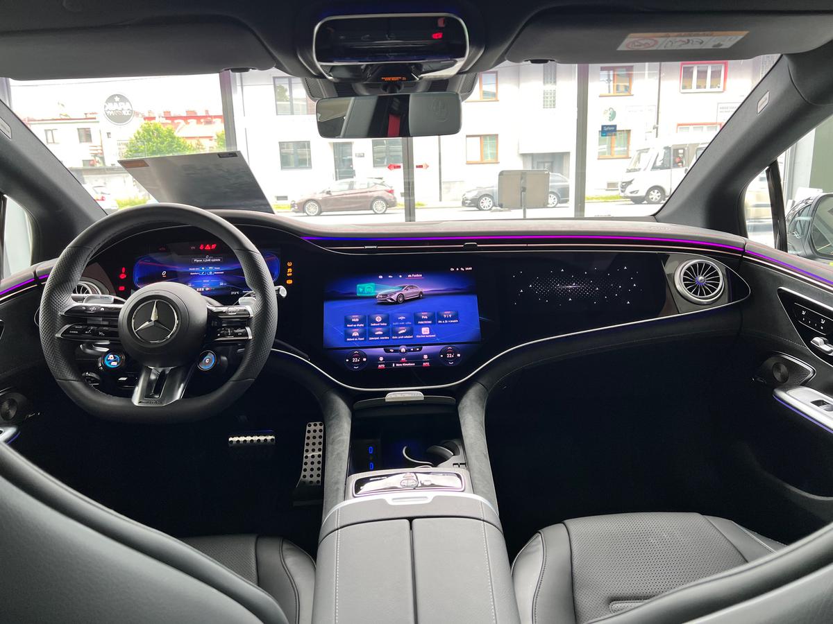 Mercedes-Benz EQE