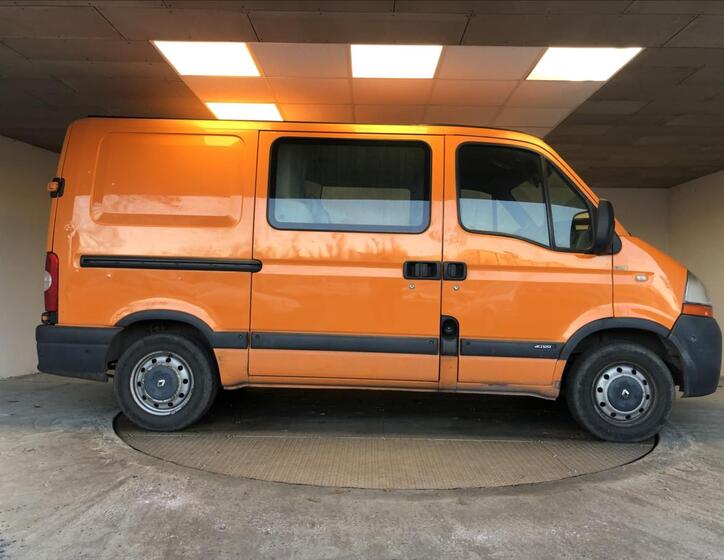 Renault Master 8