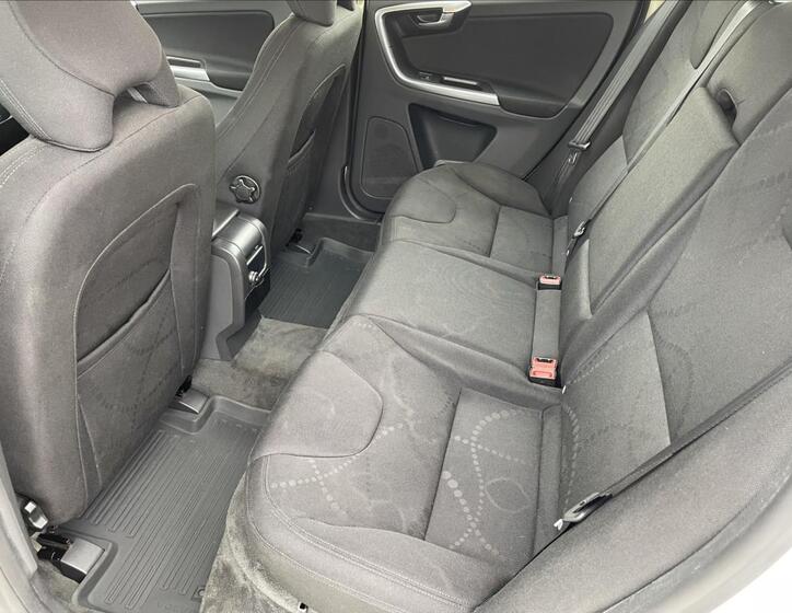 Volvo XC60 16