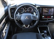 Mitsubishi Outlander 10