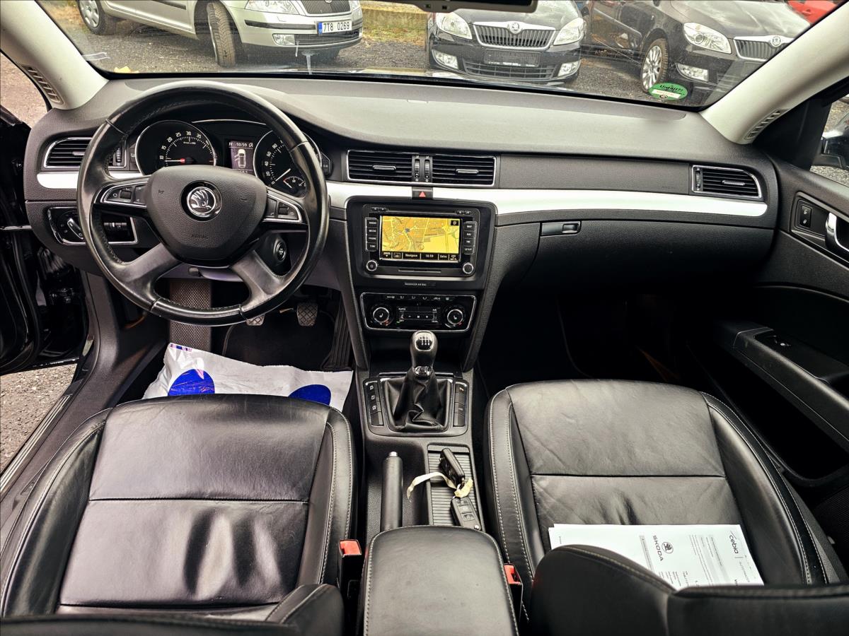 Škoda Superb