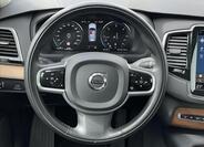 Volvo XC90 8