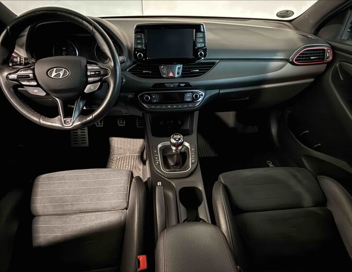 Hyundai i30 9