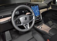 Volvo EX90 15