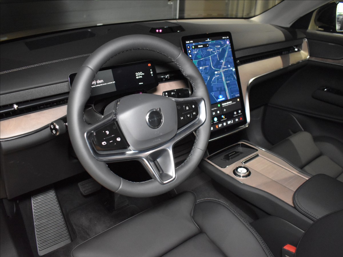 Volvo EX90