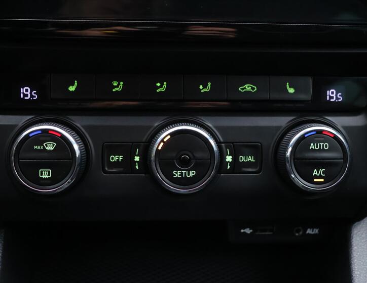 Škoda Octavia 24