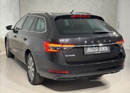 Škoda Superb 9