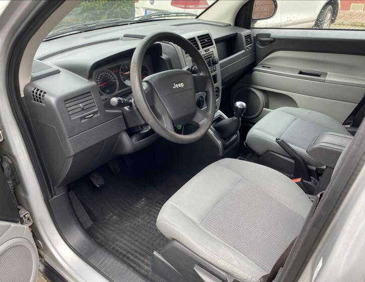 Jeep Compass 11