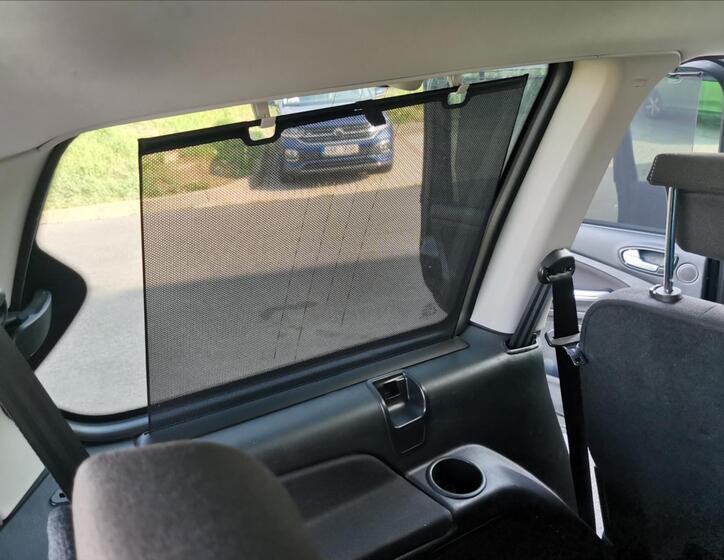 Ford Galaxy 16