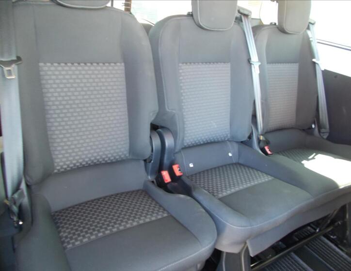 Ford Transit Custom 22