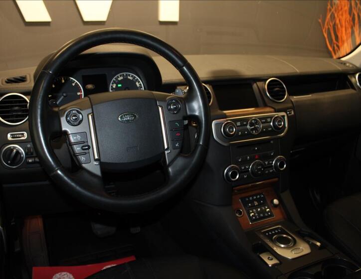 Land Rover Discovery 25