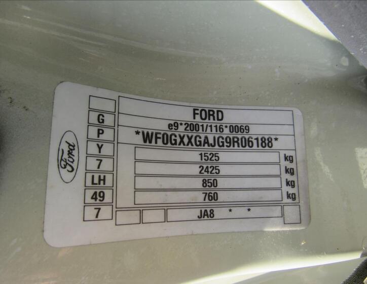 Ford Fiesta 27