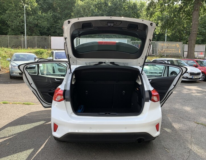 Ford Focus 18