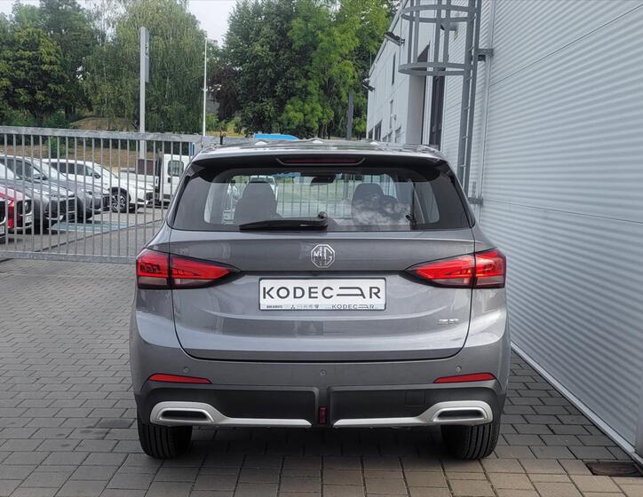 MG ZS 5