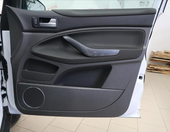 Ford Kuga 11