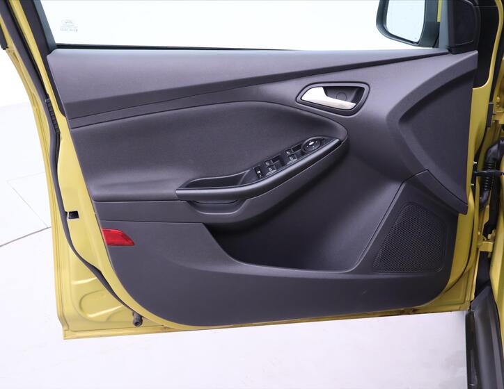 Ford Focus 11