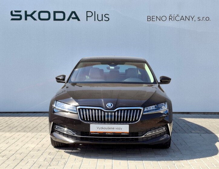 Škoda Superb 4
